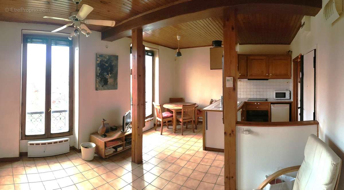 Appartement à VAUHALLAN