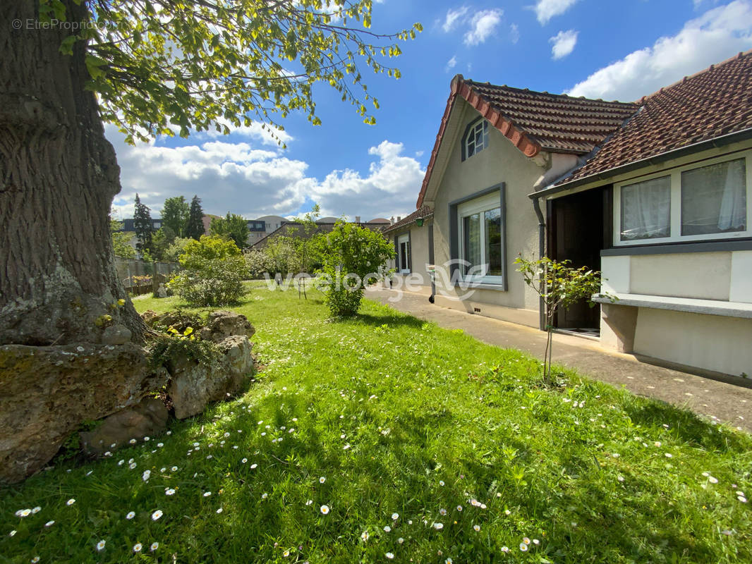 Maison à ACHERES