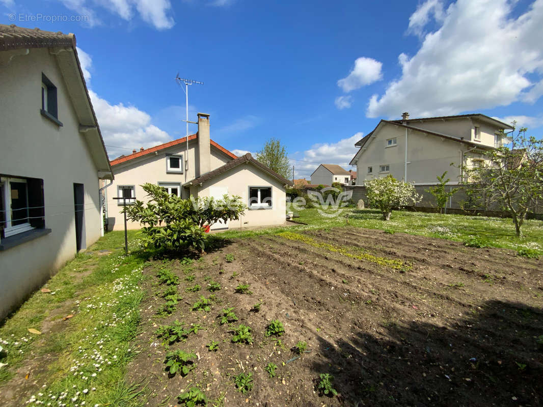 Maison à ACHERES