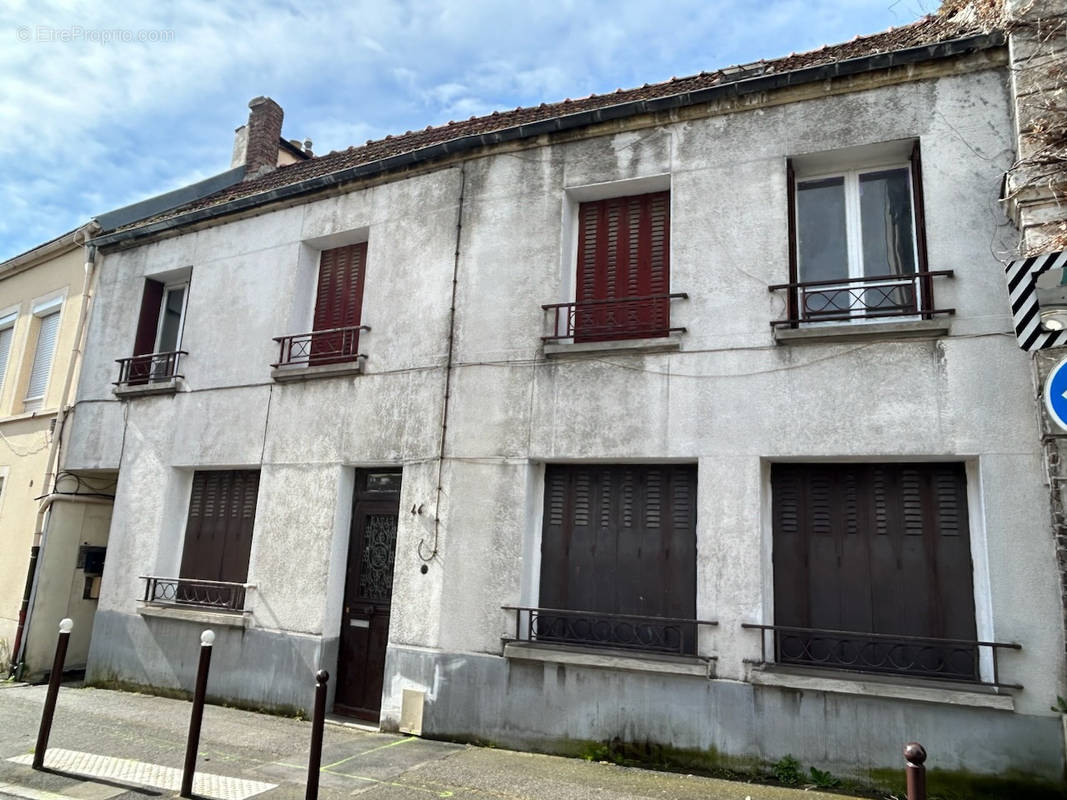 Maison à VILLIERS-LE-BEL