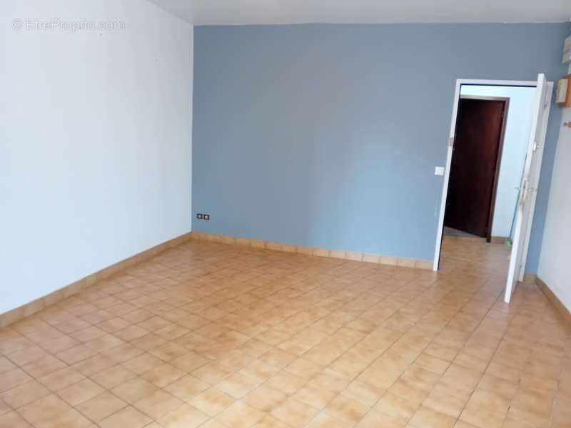 Appartement à GARENNES-SUR-EURE