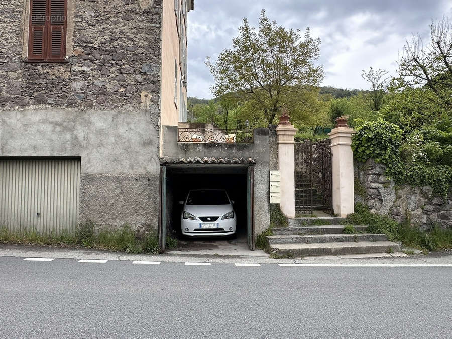 Appartement à ROQUEBILLIERE