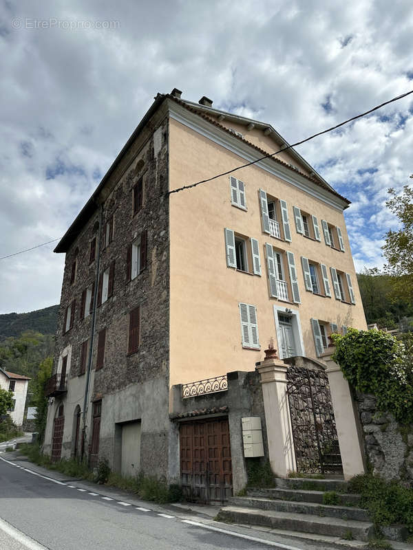 Appartement à ROQUEBILLIERE