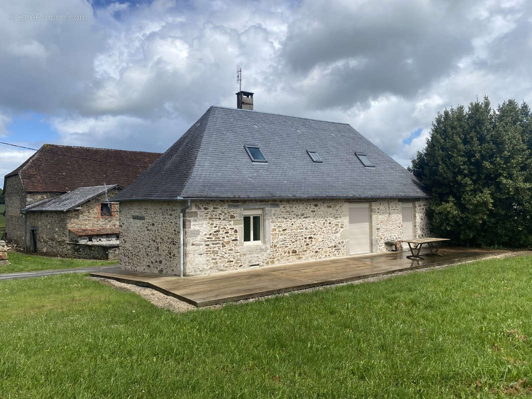 Maison à SAINT-SORNIN-LAVOLPS