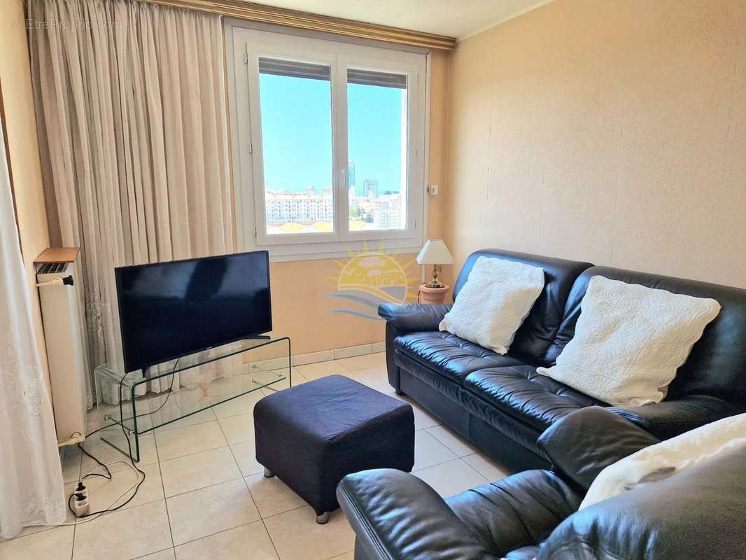 Appartement à MARSEILLE-14E