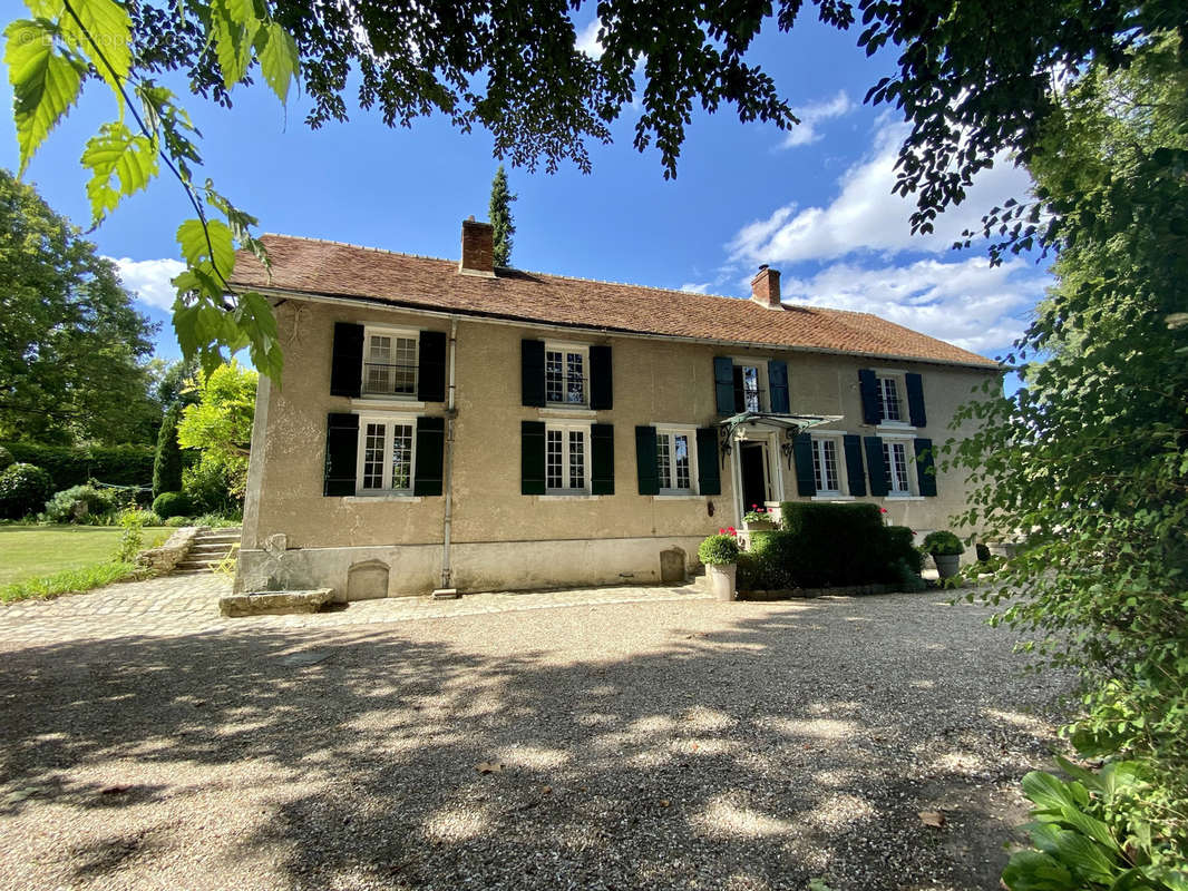 Maison à CELY