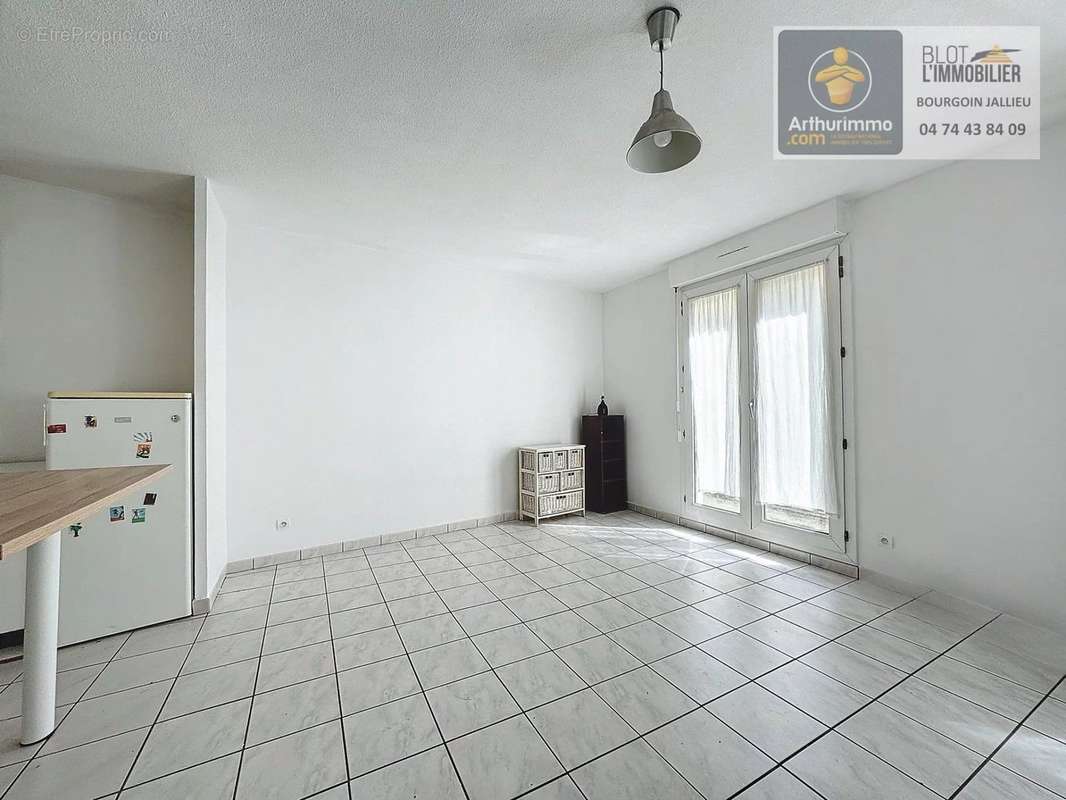 Appartement à BOURGOIN-JALLIEU