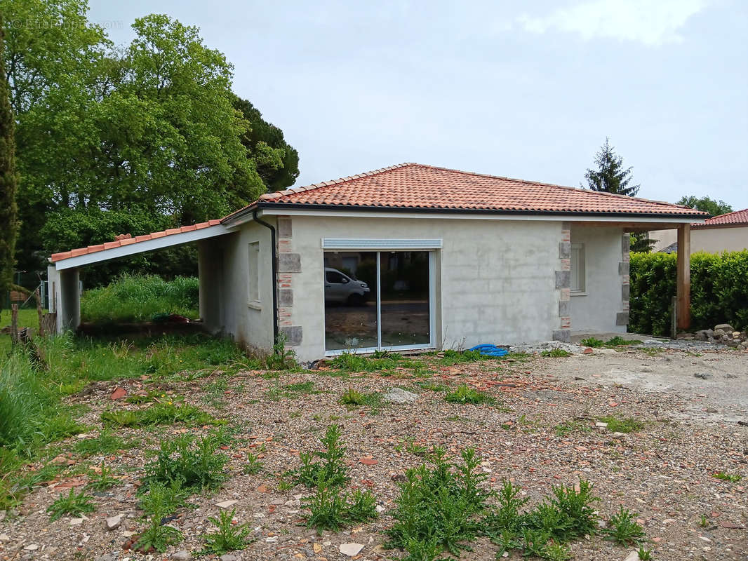 Maison à CLAIRAC