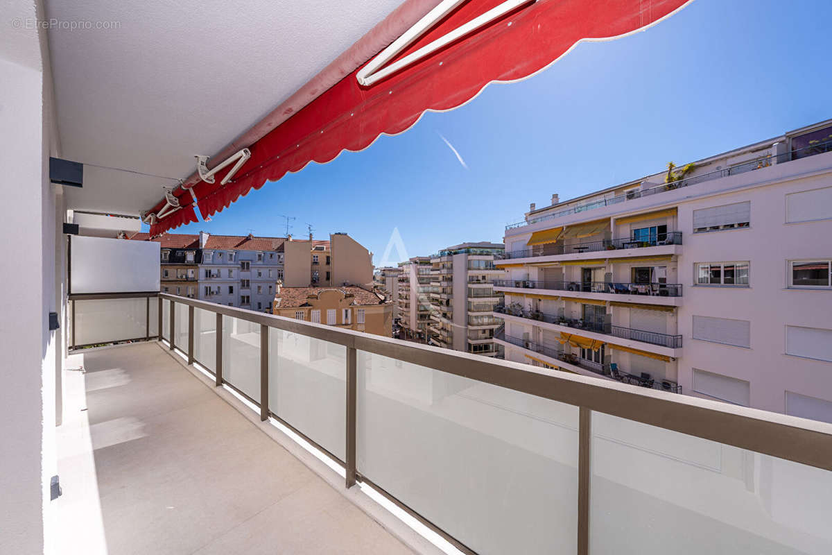 Appartement à CANNES