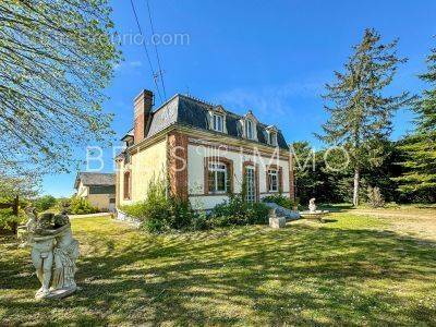 Maison à CINQ-MARS-LA-PILE