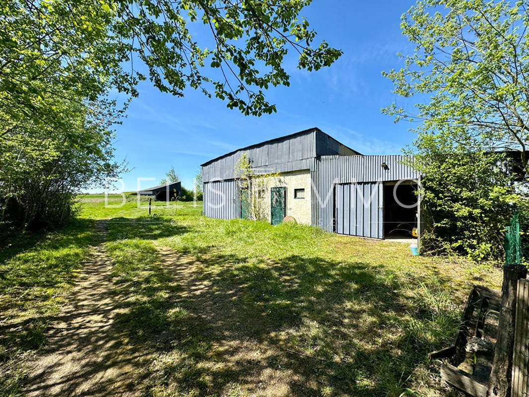 Maison à CINQ-MARS-LA-PILE