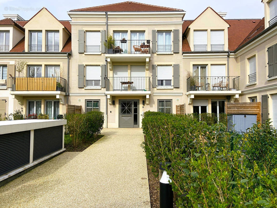 Appartement à SAINT-PRIX