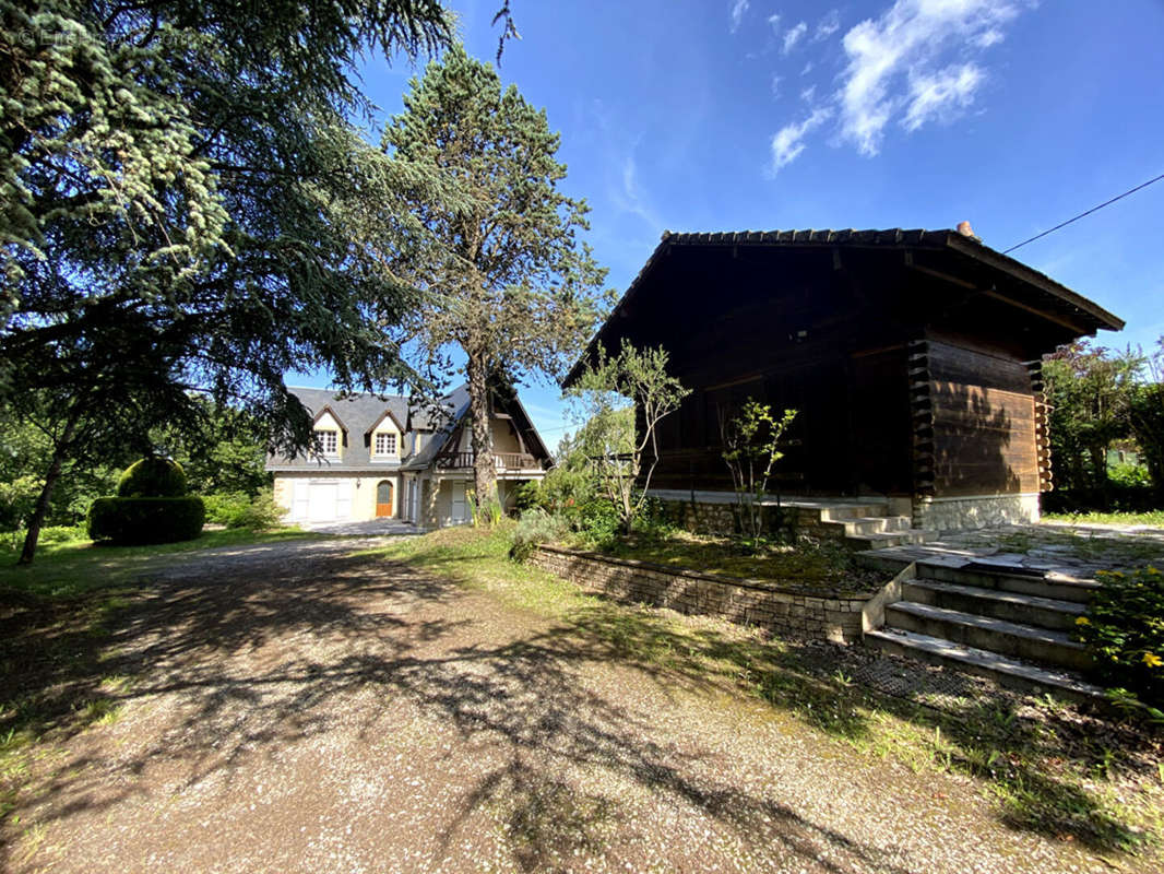 Maison à MONTRICHARD