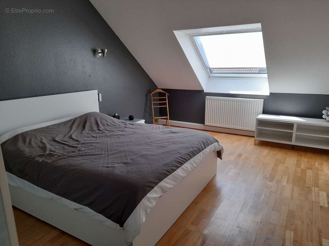 chambre 1 - Appartement à STRASBOURG