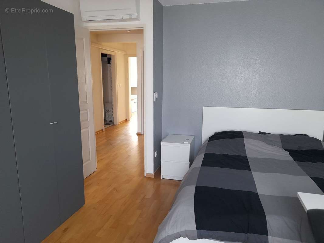 chambre 2 - Appartement à STRASBOURG