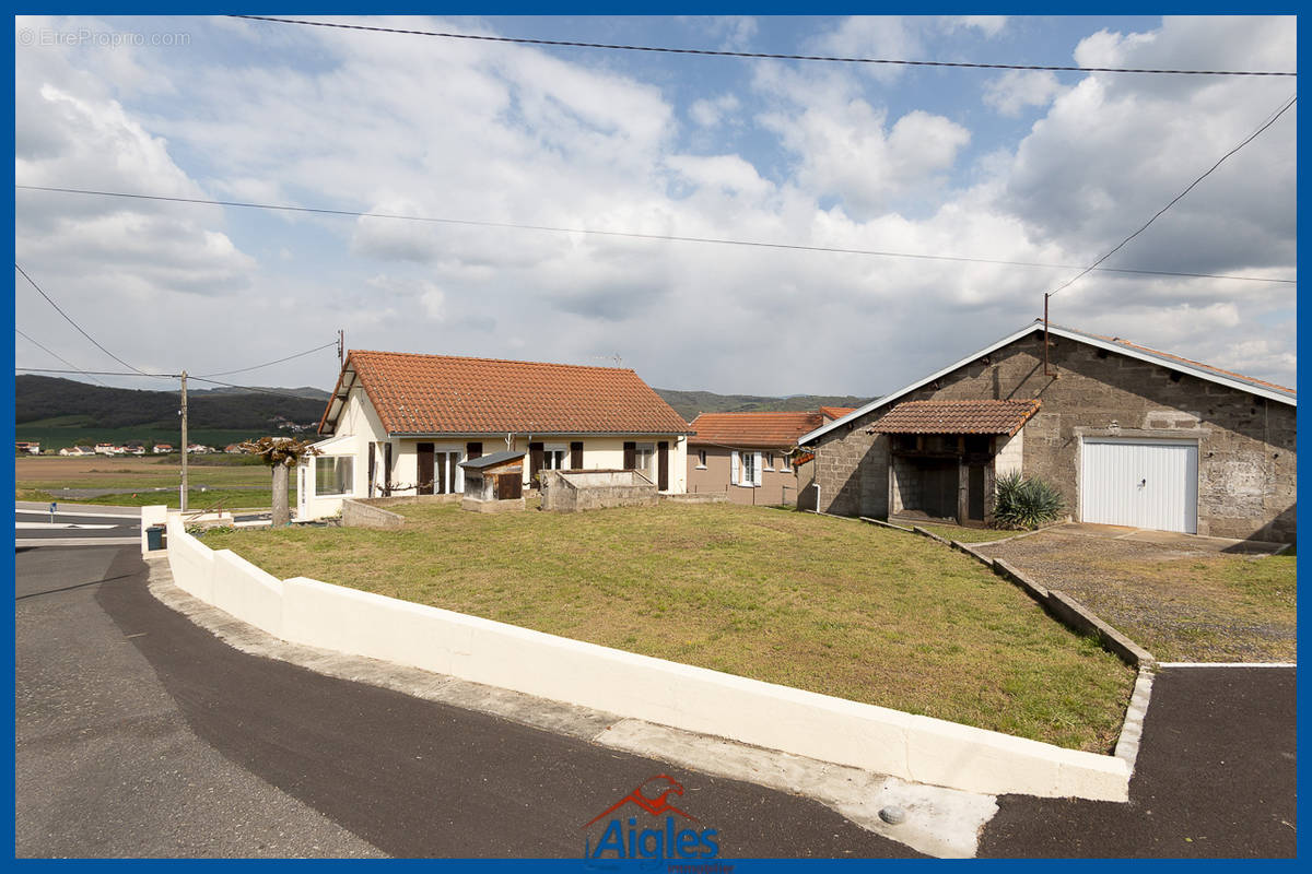 Maison à BRASSAC-LES-MINES