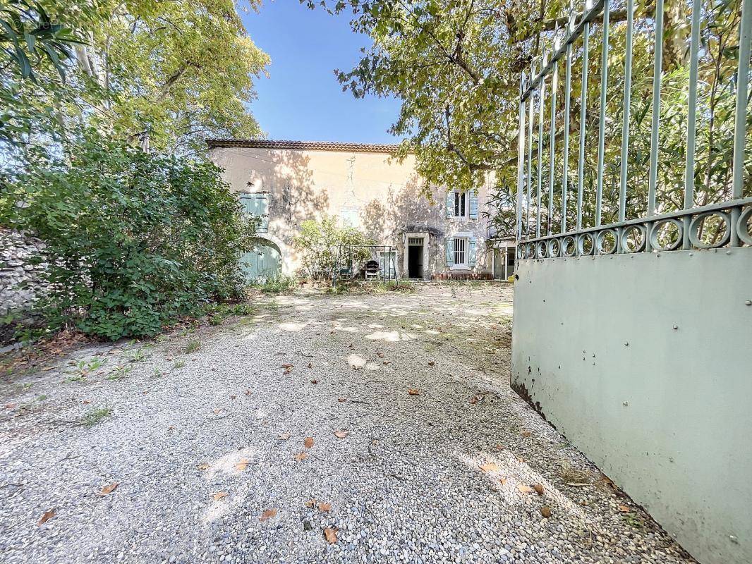 Maison à CAUMONT-SUR-DURANCE