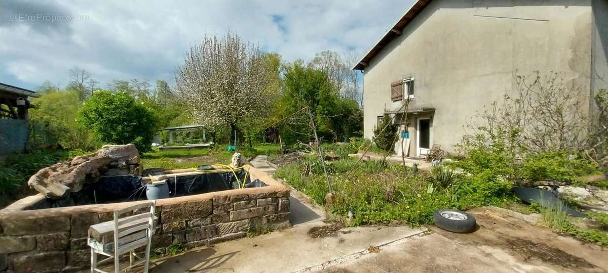 Maison à CHAUMOUSEY