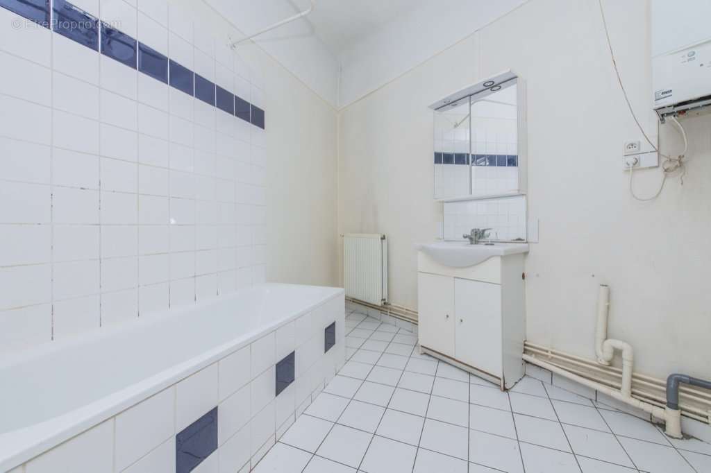 Appartement à ASNIERES-SUR-SEINE