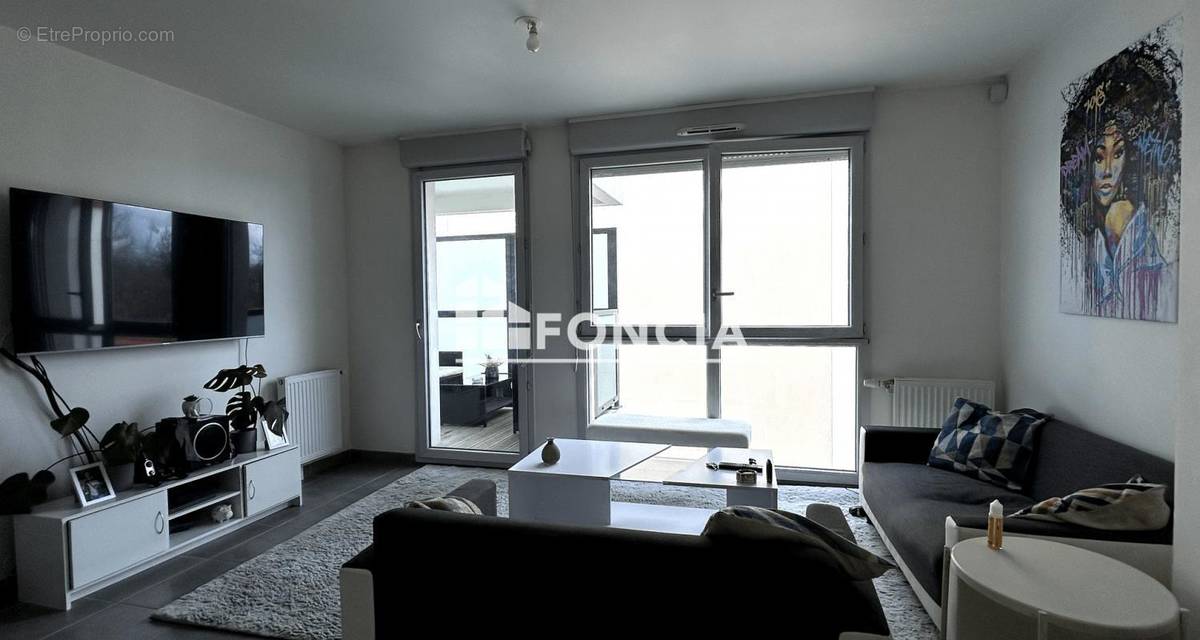 Appartement à QUINCY-SOUS-SENART