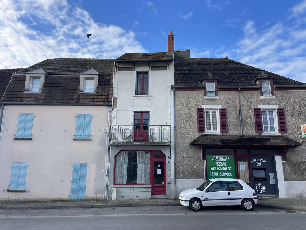 Maison à MARCILLAT-EN-COMBRAILLE