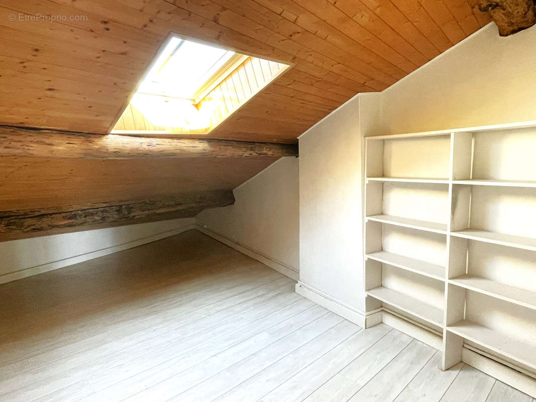 Appartement à LYON-5E