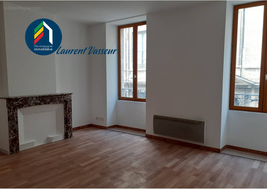 Appartement à DIEULEFIT