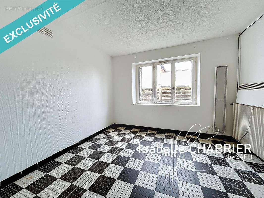 Photo 5 - Appartement à LA CHAPELLE-D&#039;ALIGNE