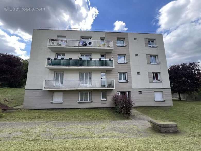 Appartement à LE RAINCY