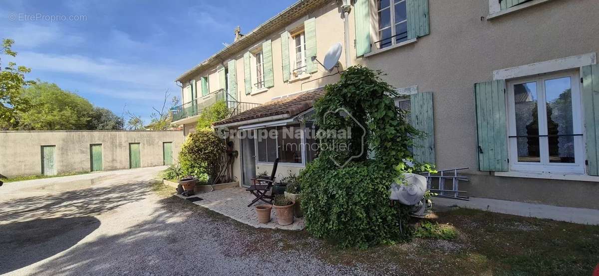 Appartement à SALON-DE-PROVENCE