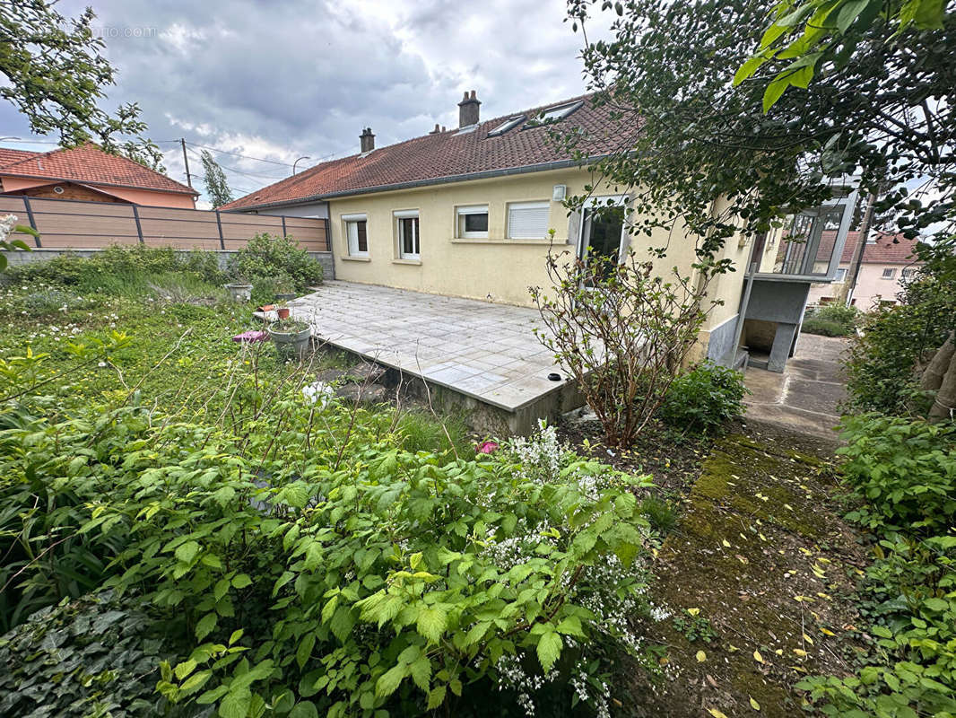 Maison à LE BAN-SAINT-MARTIN