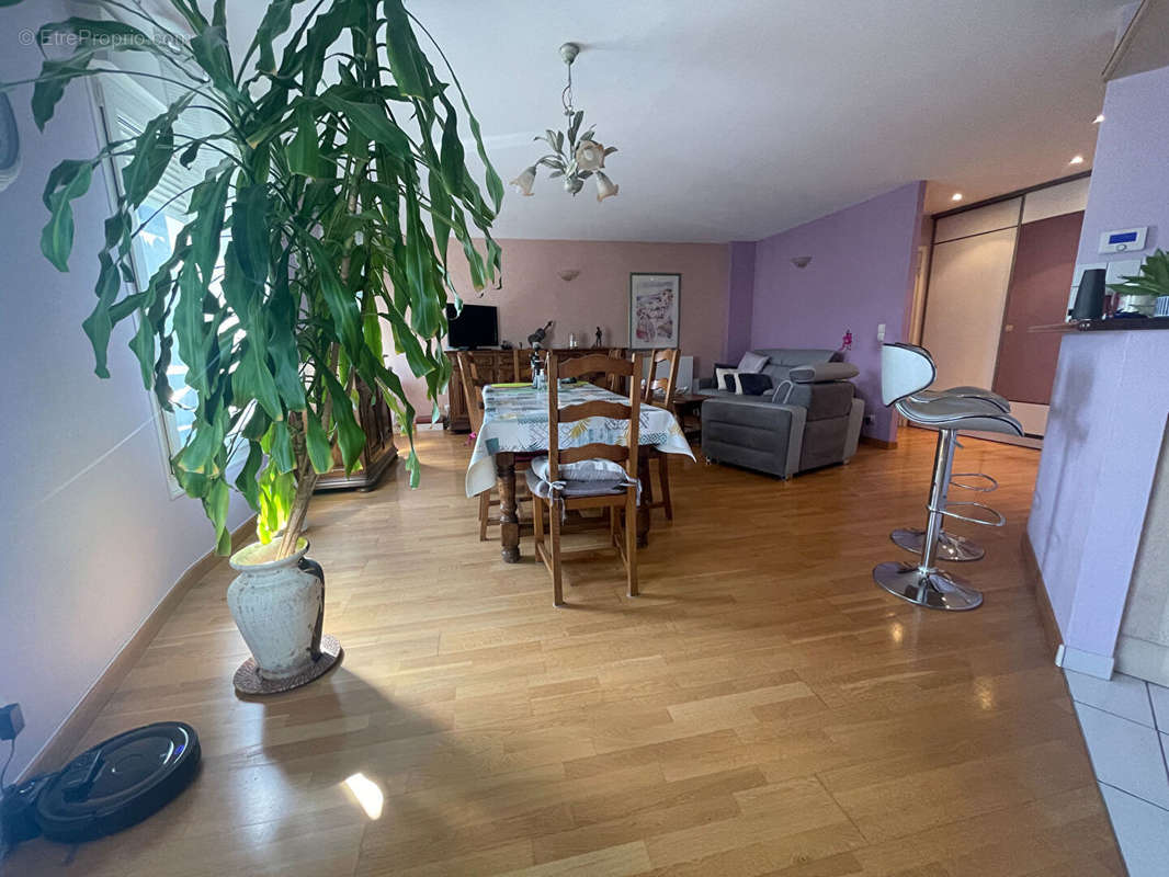 Appartement à MONTIGNY-LES-METZ