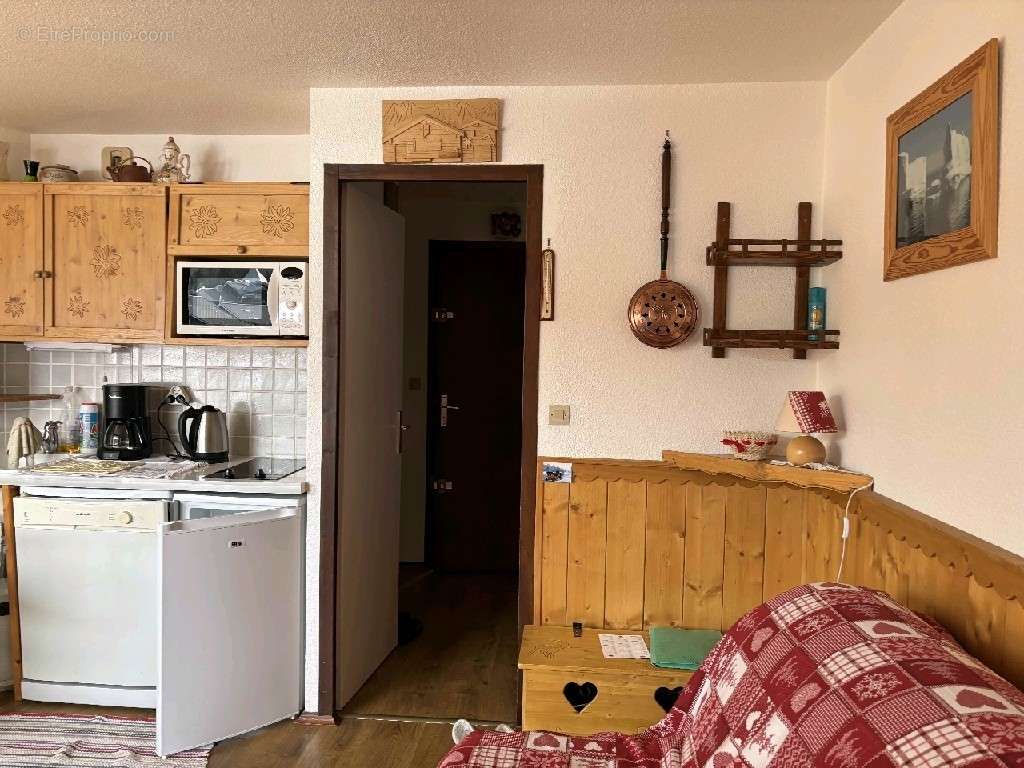 Appartement à MORILLON