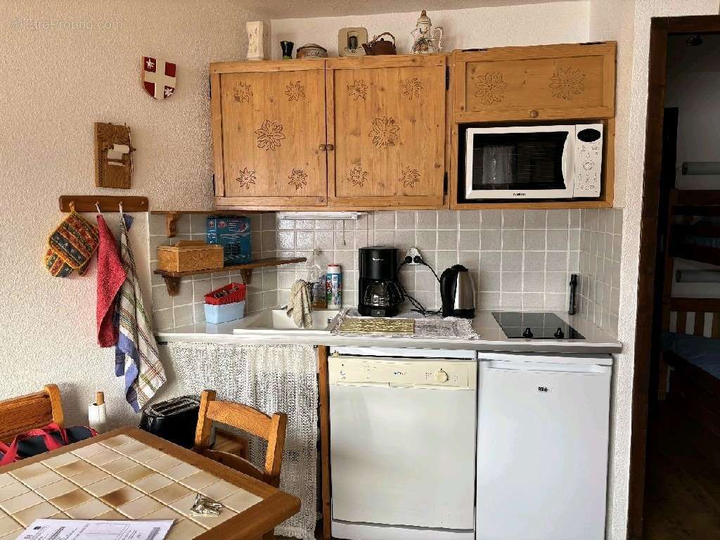 Appartement à MORILLON