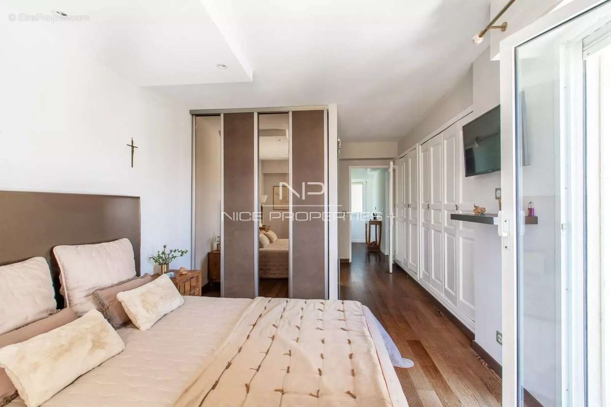 Appartement à VILLEFRANCHE-SUR-MER