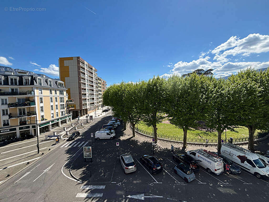 Appartement à AIX-LES-BAINS