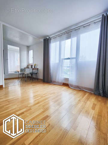 Appartement à CLICHY-SOUS-BOIS