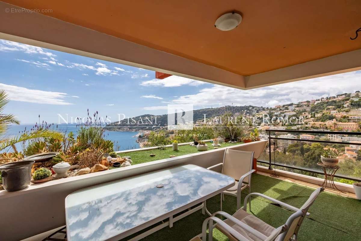 Appartement à VILLEFRANCHE-SUR-MER