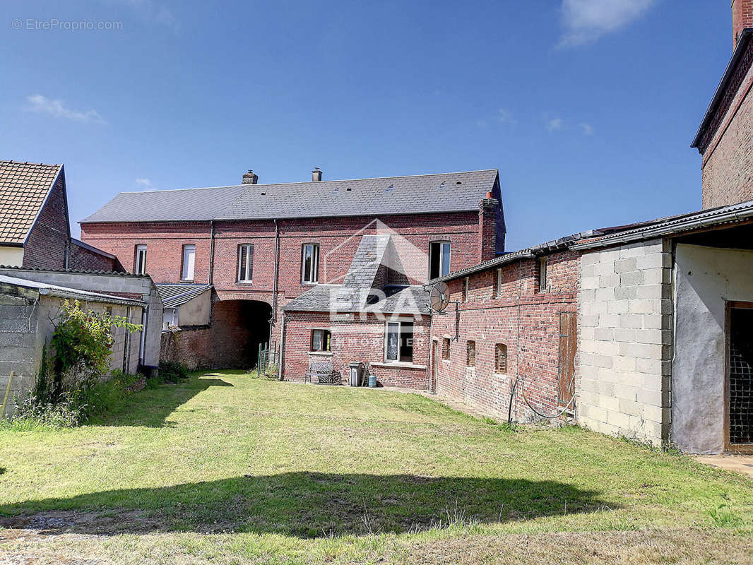 Maison à DARGNIES