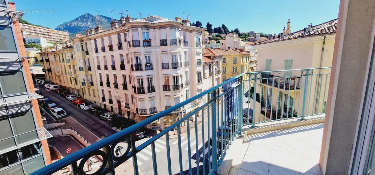 Appartement à MENTON