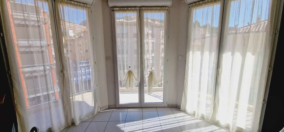 Appartement à MENTON