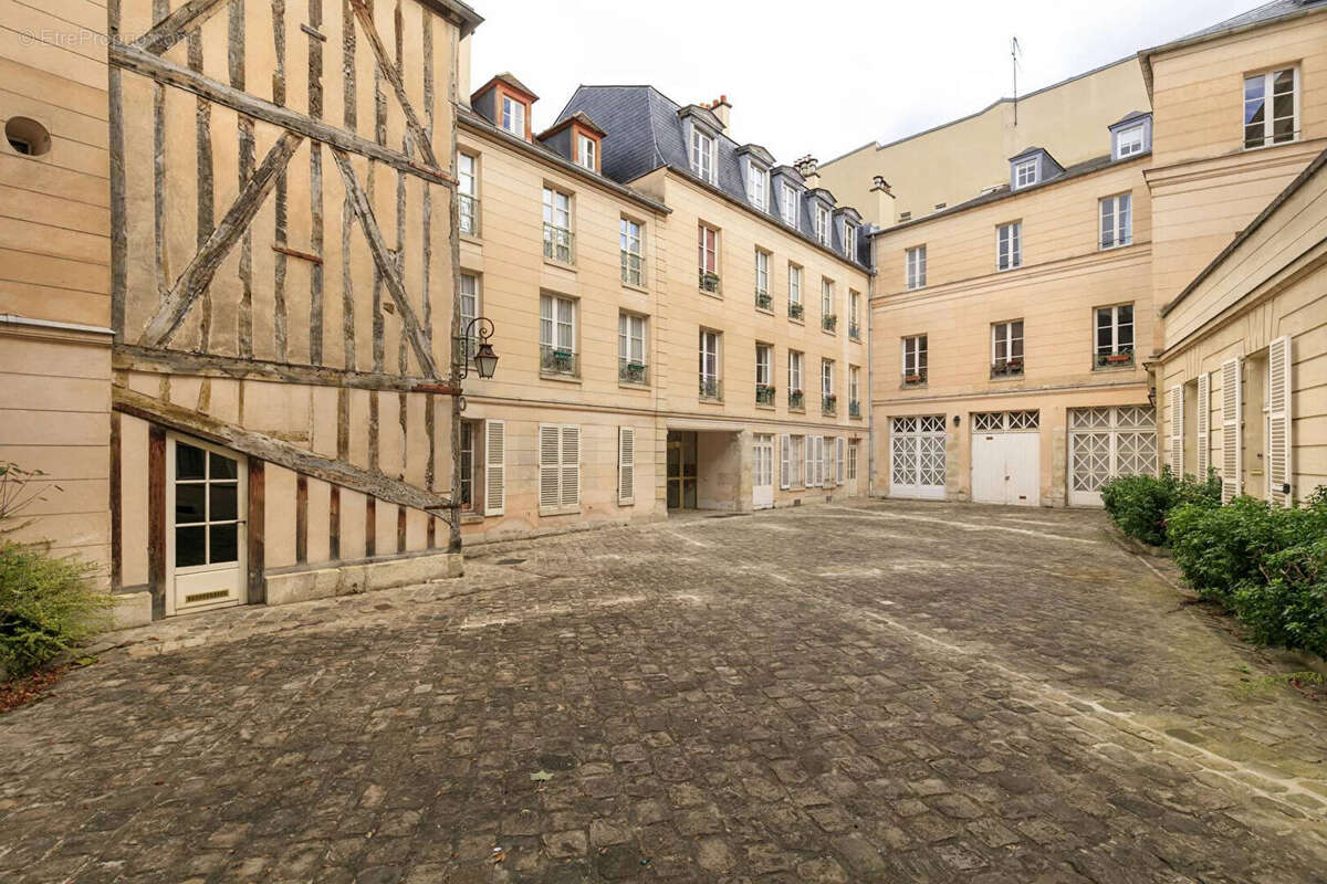 Appartement à SAINT-GERMAIN-EN-LAYE