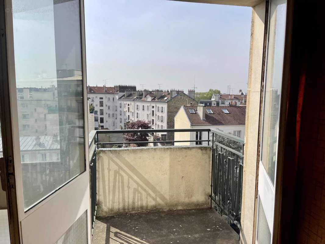 Appartement à CHARENTON-LE-PONT