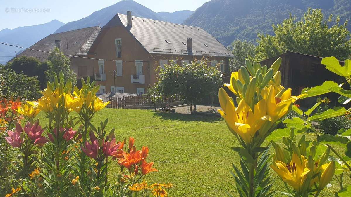 Maison à MONTMELIAN