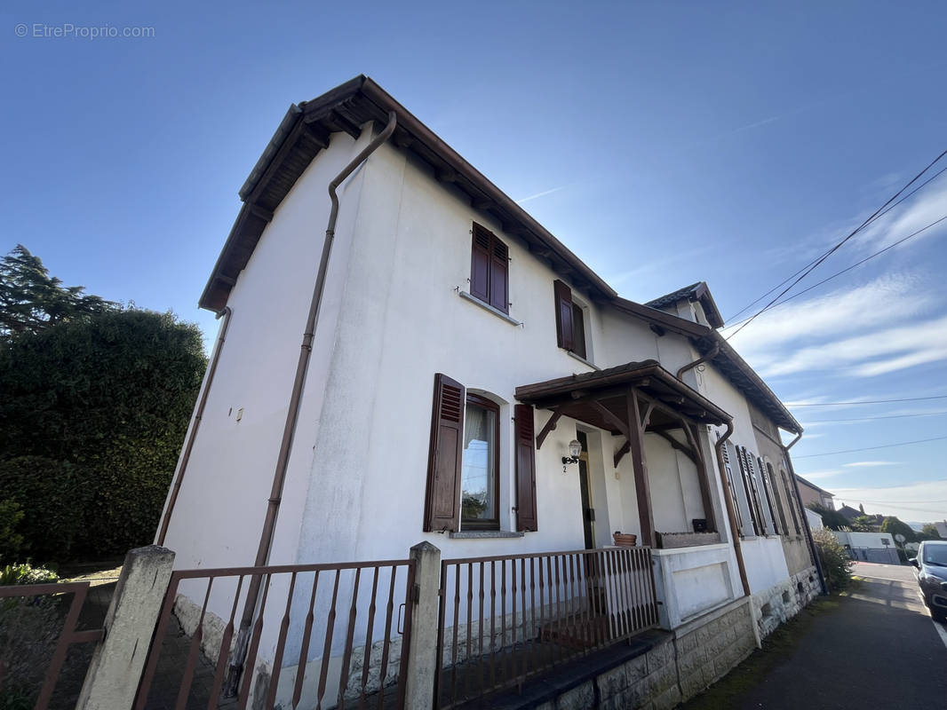 Maison à L&#039;HOPITAL