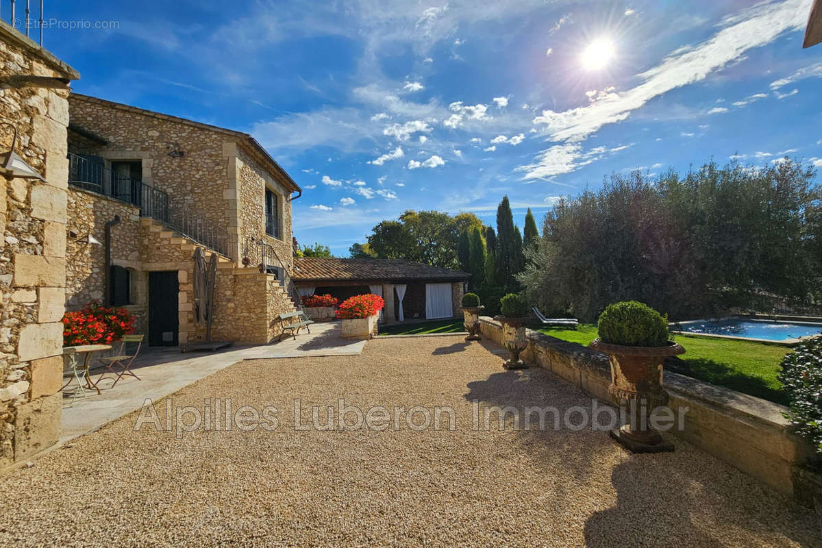 Maison à EYGALIERES