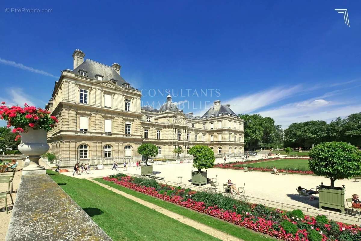 Appartement à PARIS-6E