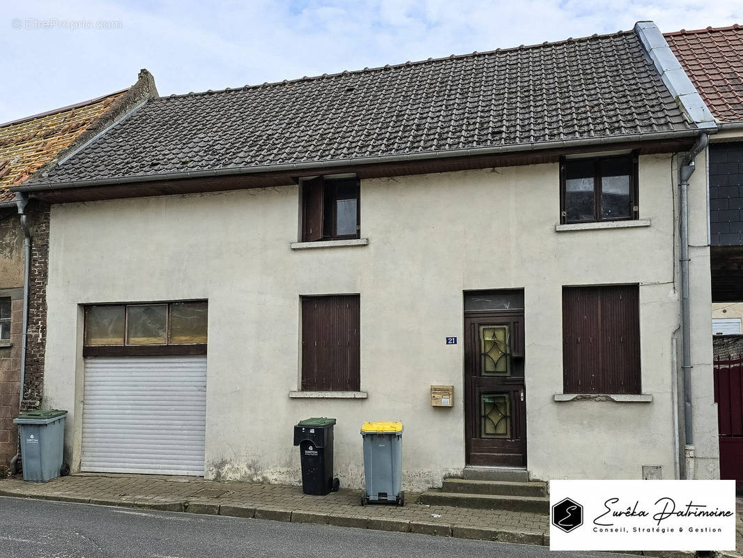 Maison à BERTEAUCOURT-LES-DAMES