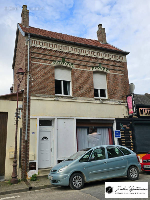 Maison à BERTEAUCOURT-LES-DAMES