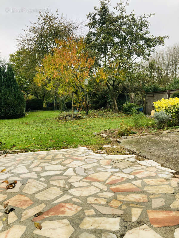 Maison à CHAUNY